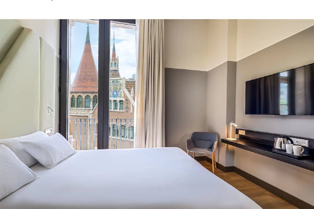 Occidental Diagonal 414 Hotel Barcelona Bagian luar foto
